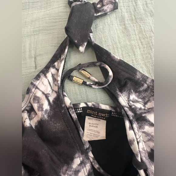 Mint Swim by Draya Cutout-Front One-Piece - Picture 2 of 6